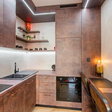 Jacuzzi - Love - Bdsm - Extra Luxury - Ev Chargger - Valentine'S Day - Red Room - Flexible Selfcheckins 28 Zagreb Exterior photo