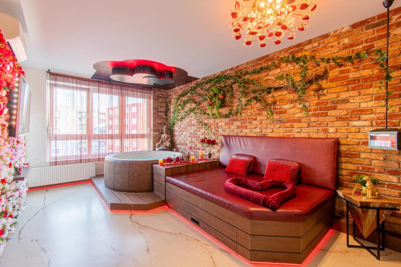 Jacuzzi - - Bdsm - Extra Luxury - Ev Chargger - Valentine's Day - Red - Flexible Selfcheckins 28 Appartamento *