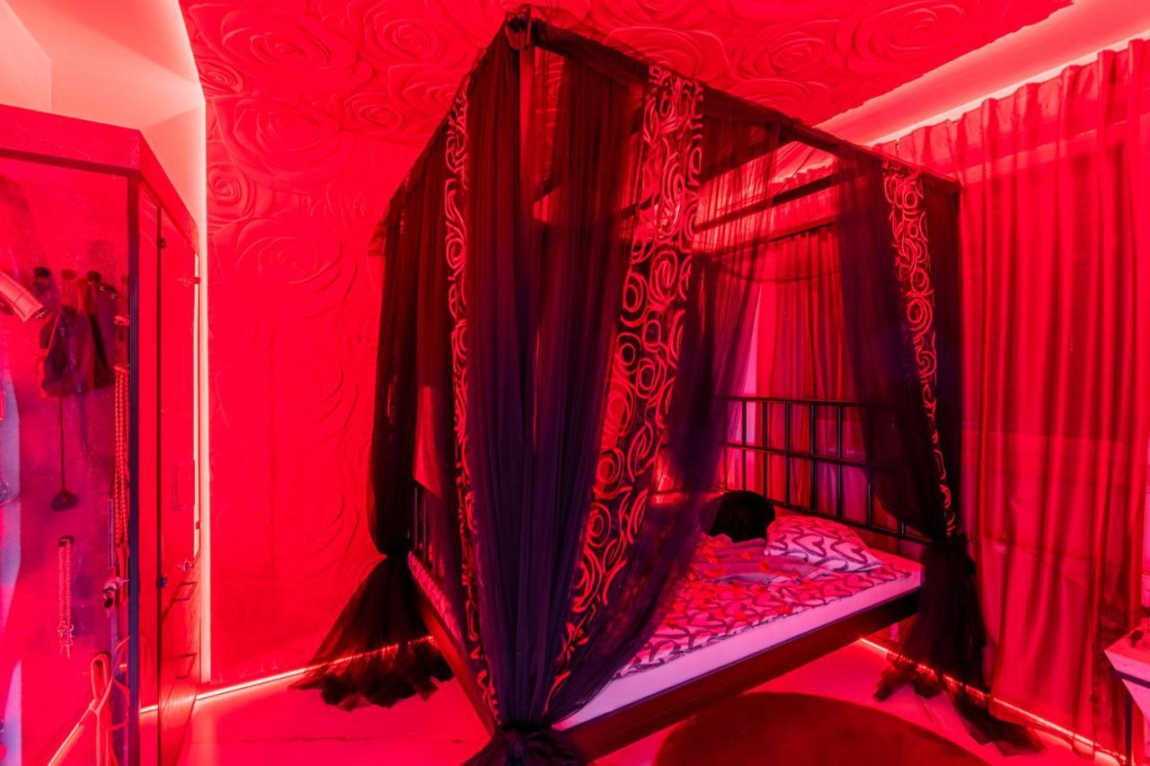 Jacuzzi - - Bdsm - Extra Luxury - Ev Chargger - Valentine's Day - Red - Flexible Selfcheckins 28 Apartmán *